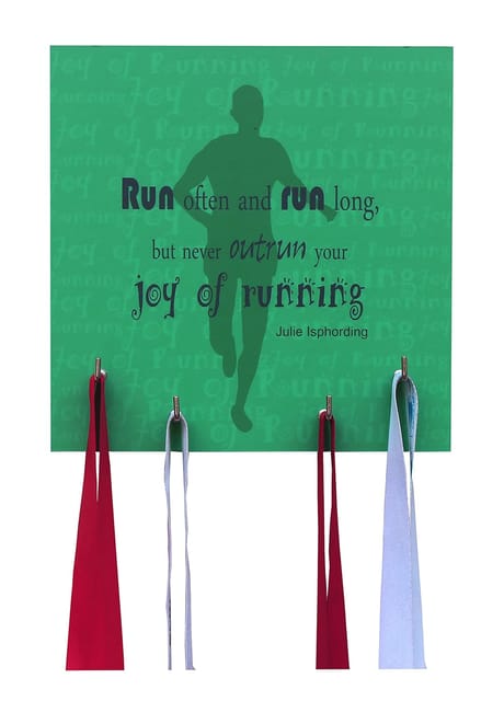 RUNWYND Joy of Running Men Medal Hanger (20 cm x 20 cm)